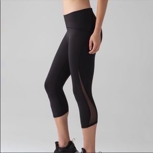 Black lululemon leggings